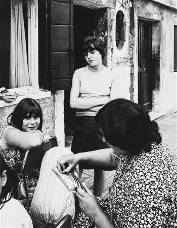 Berengo Gardin, Gianni (1930)  - Venezia, lavoro al tombolo, 1979
