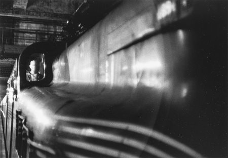Stettner, Louis (1922-2016)  - Grand Central Station NYC, 1920s