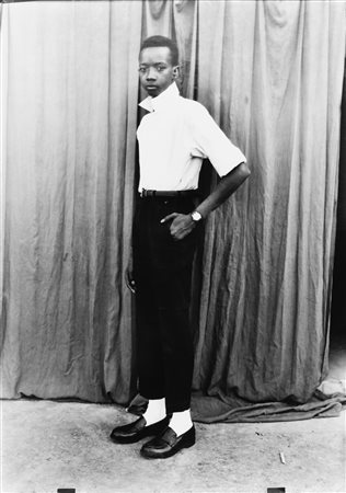 Keita, Seydou (1921-2001)  - Senza titolo, 1952/1954