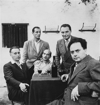 Penn, Irving (1917-2009)  - Renato Birolli, Duilio Morosini, Giuseppe Migneco, Vittorio Sereni e Beniamino Ruoppolo, Milano, 1948