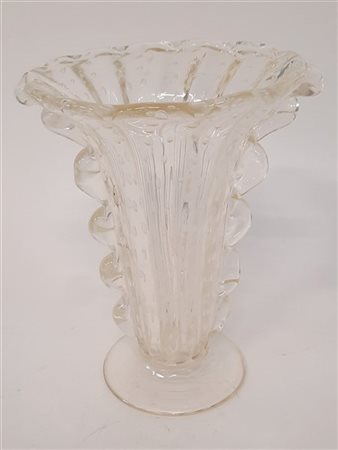 Seguso Vaso in vetro soffiato trasparente incolore costolato con inclusione di b