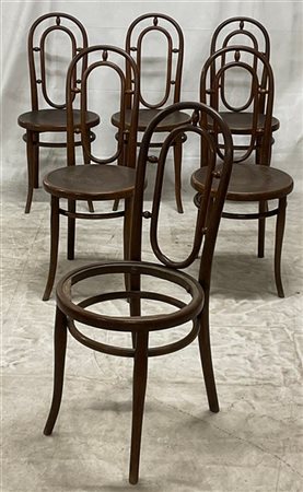 Thonet Gruppo di sei sedie in legno di faggio curvato al vapore e tinto con schi