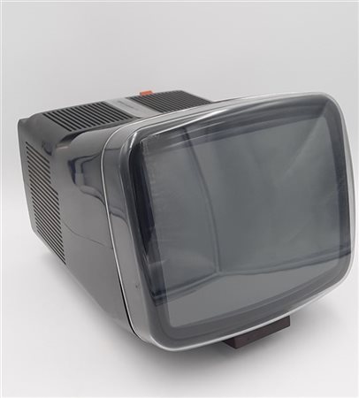 Marco Zanuso (1916-2001) e Richard Sapper (1932-2015) Televisore modello "Algol