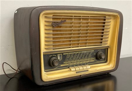Telefunken Radio a valvole modello "Domino". Prima metà secolo XX. Scocca in leg