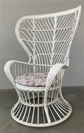 Poltrona in manao, giunco e malacca e scortecciato verniciato bianca. Italia, a