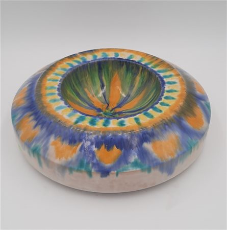 Bruno Brolli Centrotavola in ceramica smaltata nei toni del giallo, verde, blu s