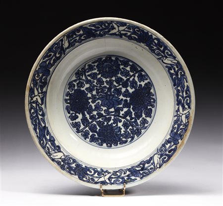  Arte Cinese - Piatto bianco e blu
Cina, Transizione (1620-1683).
