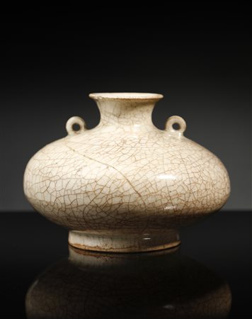  Arte Sud-Est Asiatico - Contenitore per acqua in porcellana craquelè
VietNam, secolo XX.