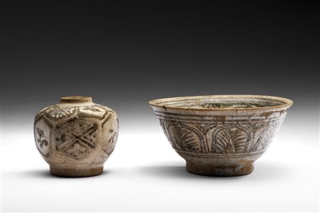  Arte Sud-Est Asiatico - Ciotola e piccolo contenitore
Tailandia, periodo Ayatthaya (1351-1767), XIV secolo .