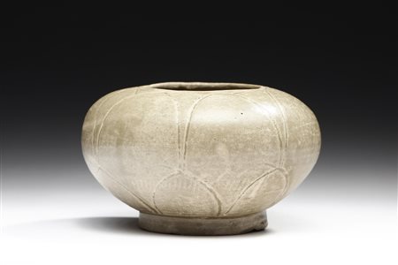 Arte Sud-Est Asiatico - Lavapennelli celadon 
Tailandia, Sukhothai (1238-1351).