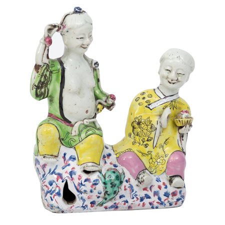 GRUPPO IN PORCELLANA "Figure Orientali"