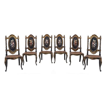 SEI SEDIE di gusto eclettico in legno laccato e dipinto