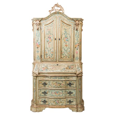 TRUMEAU stile barocco in legno laccato e decorato