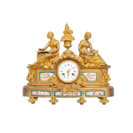 OROLOGIO in bronzo con placche in porcellana di Sevres
