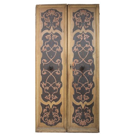 COPPIA DI PORTE in legno laccato e decorato