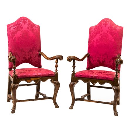 COPPIA SEDIOLONI di gusto barocco