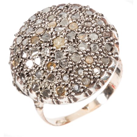 ANELLO a toppa in oro giallo 9 KT e argento con diamanti