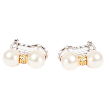 ORECCHINI in oro 18 KT con brillanti e perle giapponesi