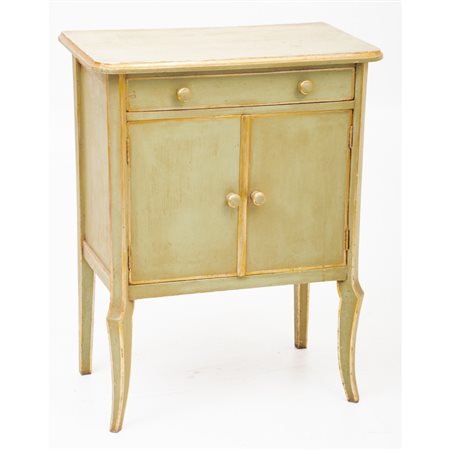 PICCOLA CREDENZA in legno laccato e dorato