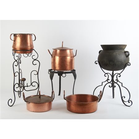 CINQUE PENTOLE IN BRONZO E RAME