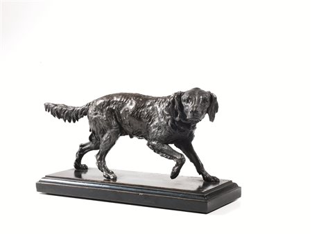 Due sculture in bronzo, sec. XX, modellate rispettivamente come un setter...