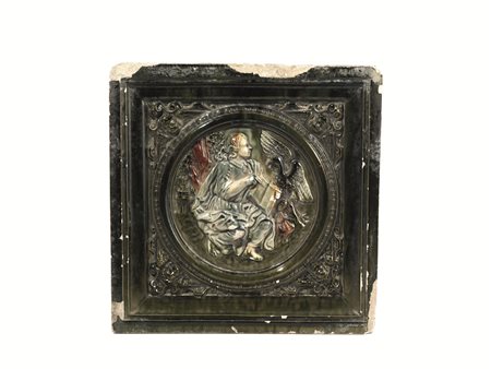 Tre formelle, sec. XIX, di forma quadrata in maiolica dipinta raffiguranti,...