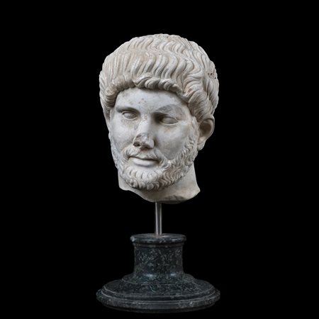Testa raffigurante Imperatore Adriano, Italia XIX secolo