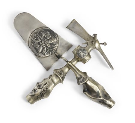 SCULTURA IN ARGENTO DI AMERIGO TOT