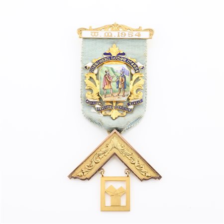 Distintivo con coccarda e spilla del Vortigern Lodge n° 4854 in oro 9 kt e smalti