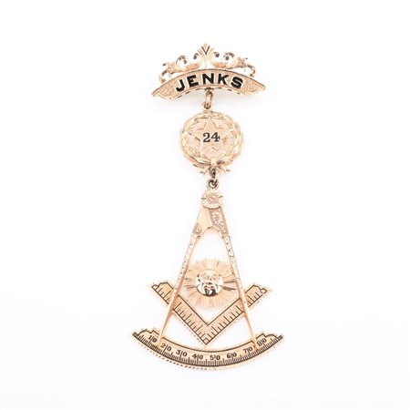 Pendente massonico con spilla della Jenks 24 in oro rosa a basso titolo