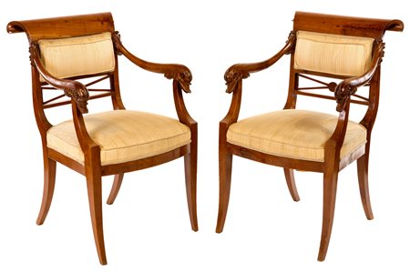 Coppia di poltrone in ciliegio, Toscana, XIX secolo