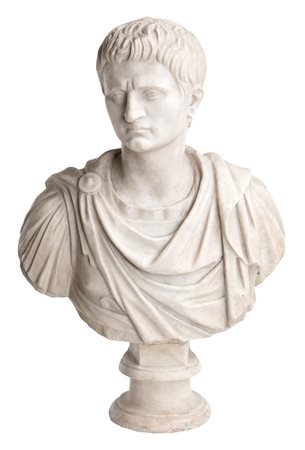 Piccolo busto in marmo bianco