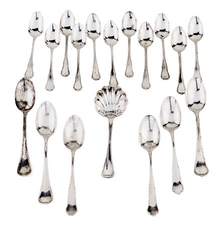 Lotto di cucchiaini in argento 800