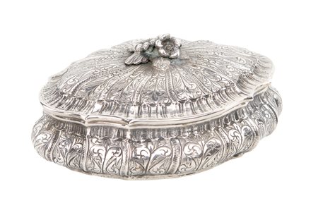 Portagioie in argento cesellato d'epoca Liberty