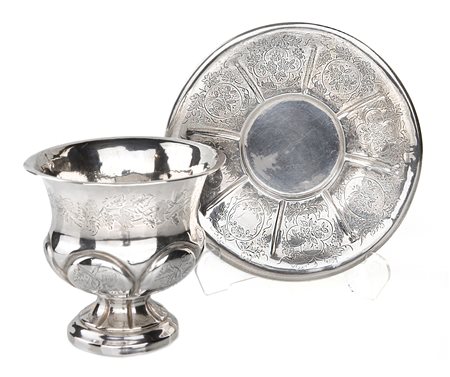 Coppetta in argento con piatto