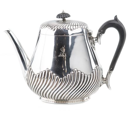 Teiera in argento, Londra 1882