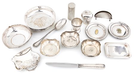 Lotto composto da 15 oggetti in argento 800