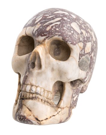 Memento mori in breccia di Sciro