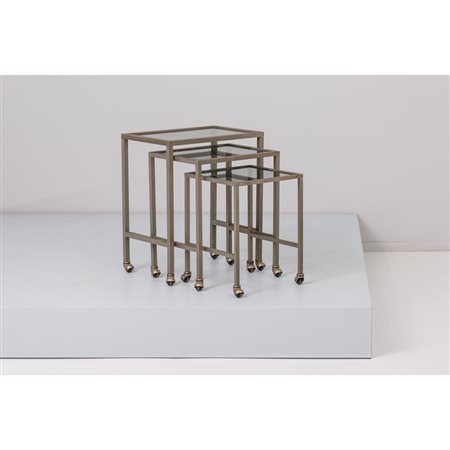 PRODUZIONE ITALIANA 1970 ca., Tre tavoli