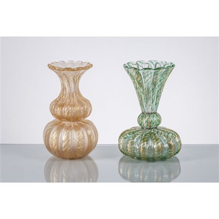 BAROVIER E TOSO, Due vasi in vetro soffiato