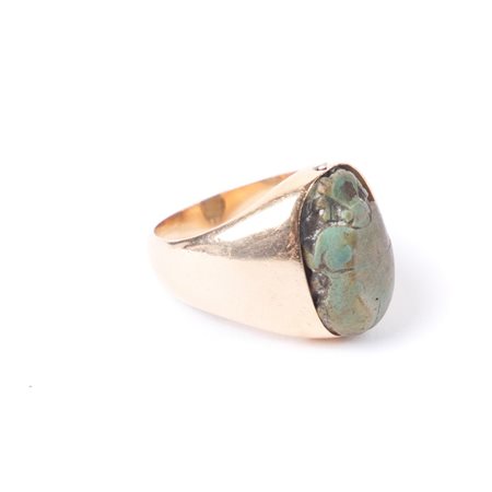 ANELLO in oro giallo 18 KT e pietra naturale