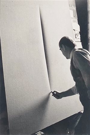 MULAS UGO Pozzolengo (Bs) 1928 Fontana nel suo Atelier 1966 Stampa alla...