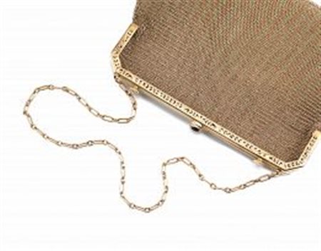 Borsetta da sera, anni '40, in oro giallo e rosarealizzata a maglia tessuto...