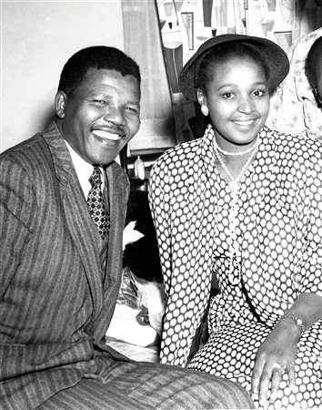 WINNIE E NELSON MANDELA'S WEDDING DAY gelatina ai sali d'argento, cm 25x20...