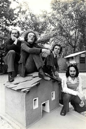 EQUIPE 84 gelatina ai sali d'argento, cm 30x20 sul retro: timbro dell'agenzia...