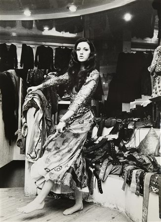 Franco Cavassi GIGLIOLA CINQUETTI gelatina ai sali d'argento, cm 40x30,5 sul...