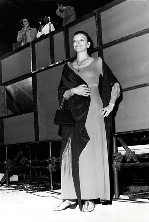 Franco Cavassi MILVA gelatina ai sali d'argento, cm 30x20 sul retro: timbro...