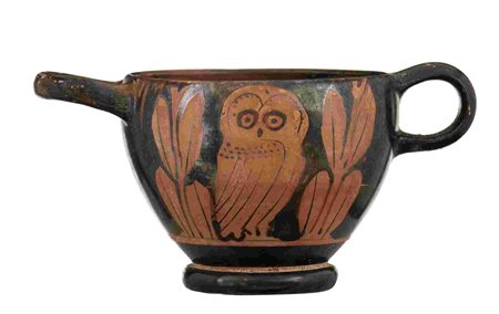 ATTIC RED-FIGURE SKYPHOS ca. 500 - 480 BC diam. cm 10; height cm 8 On each...