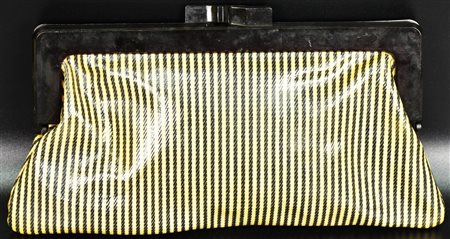 POCHETTE pochette in plastica con manico in celluloide cm 18x35 Francia, 1960...