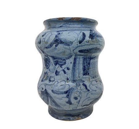 Piccolo albarello nei toni dell'azzurro e del blu in maiolica di Caltagirone, XVIII  secolo